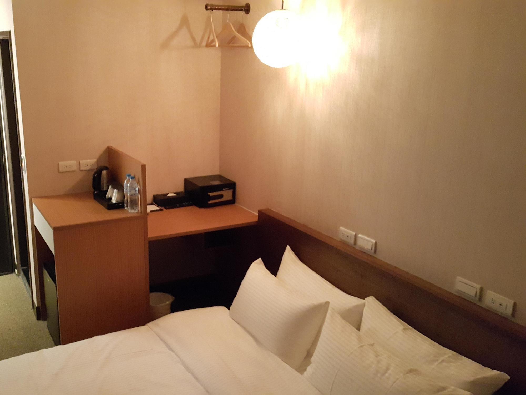 Bayman Hotel Тайбэй Экстерьер фото