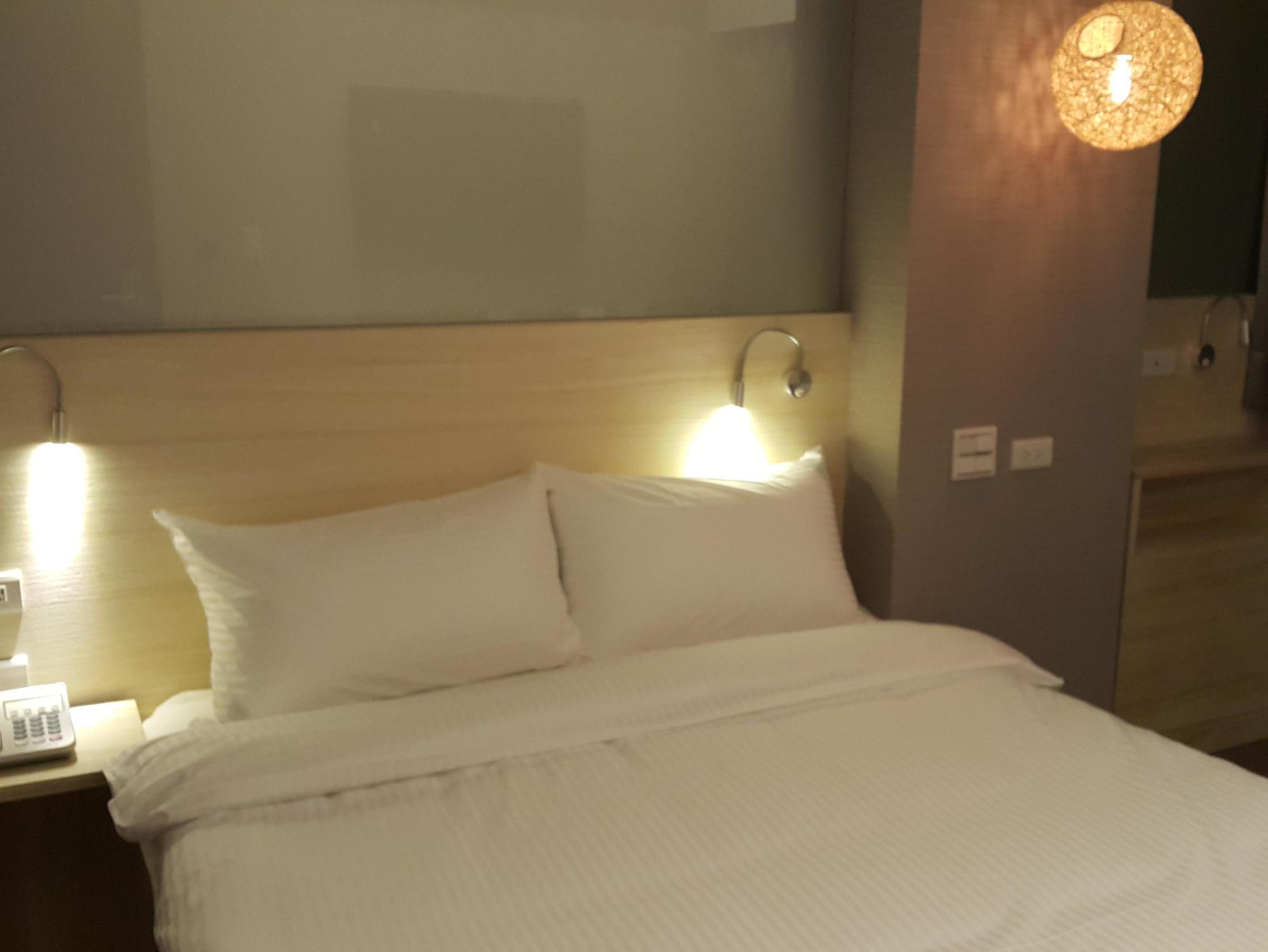 Bayman Hotel Тайбэй Экстерьер фото