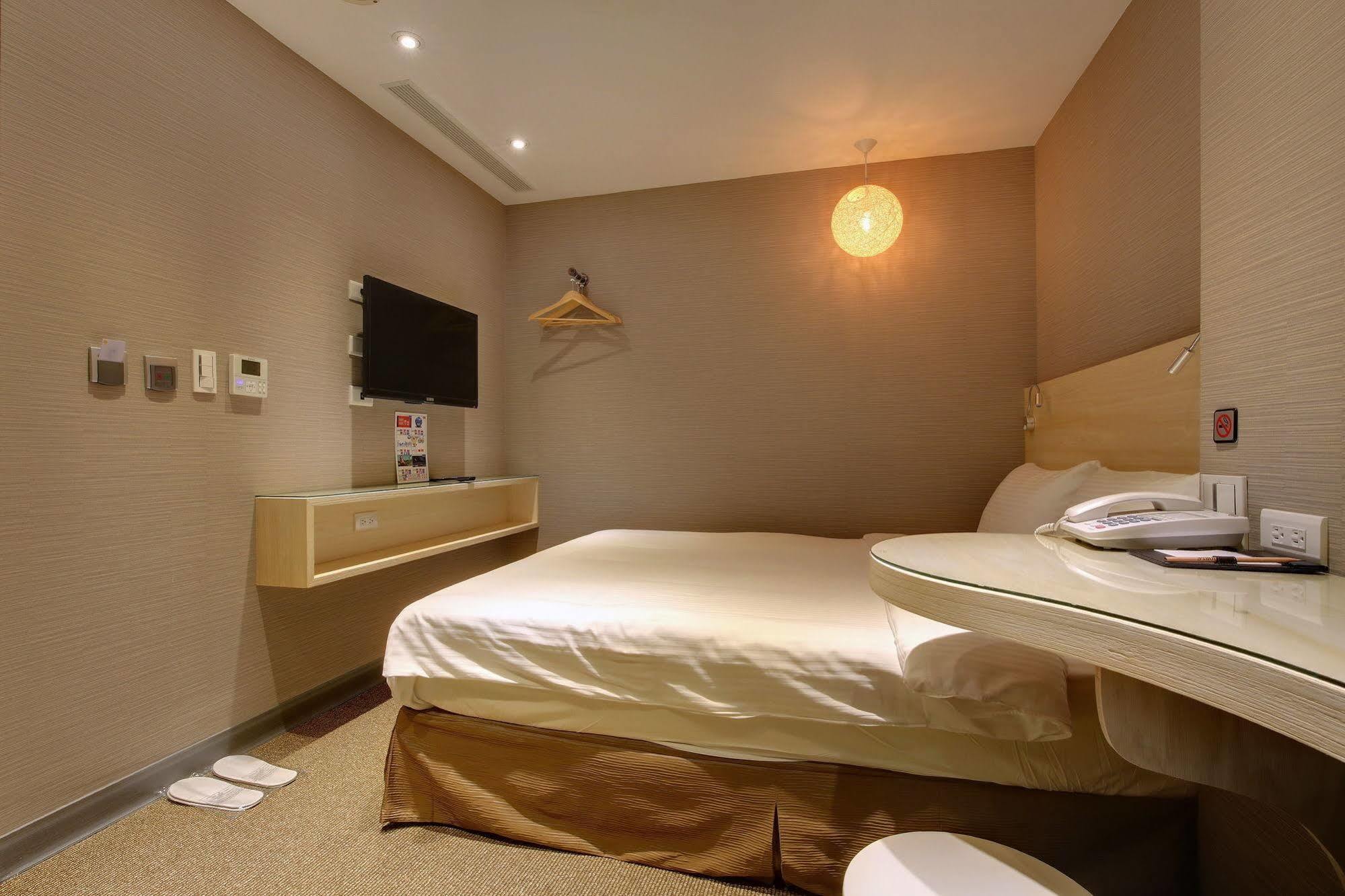 Bayman Hotel Тайбэй Экстерьер фото